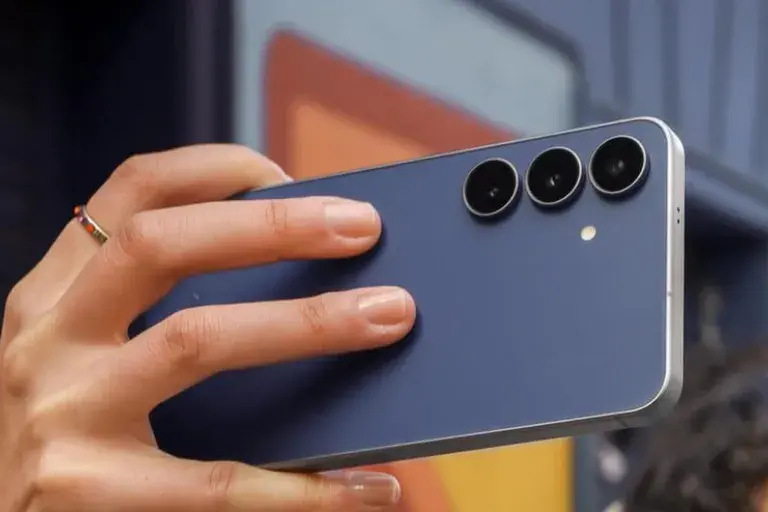 Smartphone Samsung Galaxy S25 FE