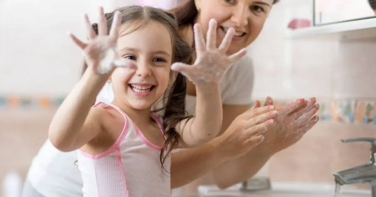 Como manter a higiene pessoal corretamente junto com a familia